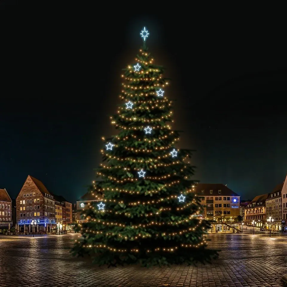 LED light set for Christmas trees 21-23 m high, warm white with icy white decors DZ115S1