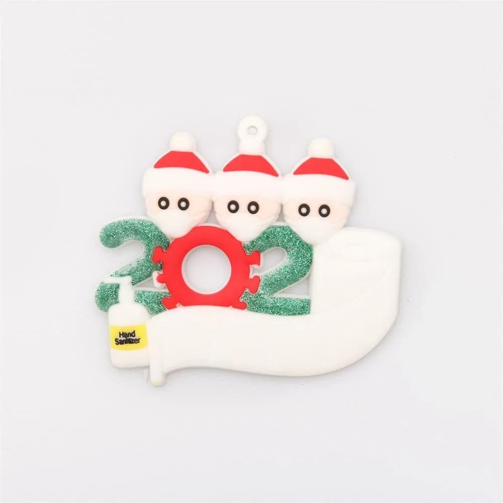 Ornament "3 coronets", 8,3 x 7 cm