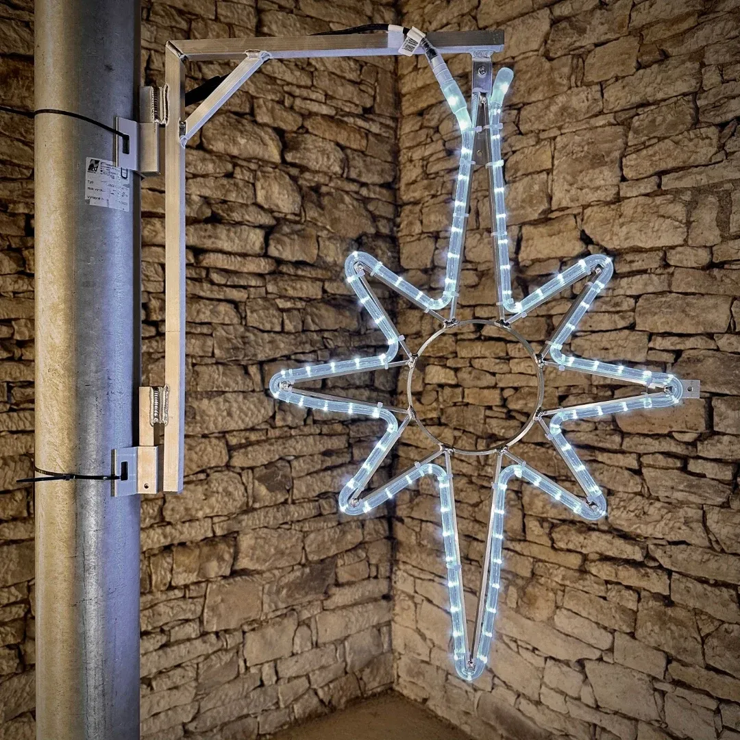 Easy Fix 2D LED star light, 82 × 125 cm, icy white, public lighting kit, aluminium