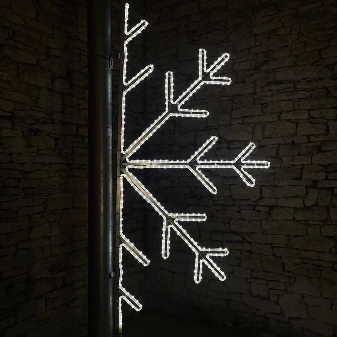 LED decor half snowflake, 40 x 80 cm, icy white