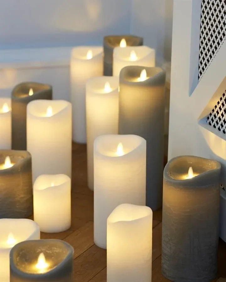 _Download Wax LED candle Sara exclusive, 15 cm, white