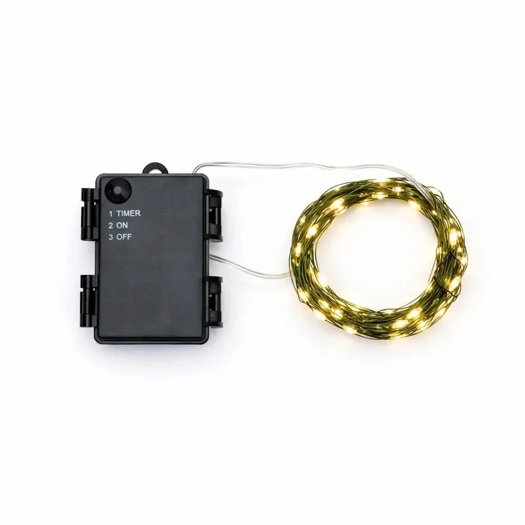 Battery-powered LED string lights, teardrop-shaped, 5.3 m, warm white, 50 LEDs, green wire, IP44, for outdoor use, 3 × AA
