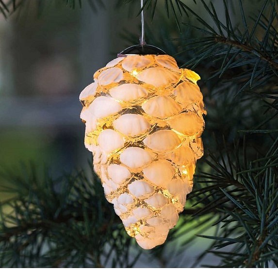 _Downloaded Ice glass decoration, cone, 8cm