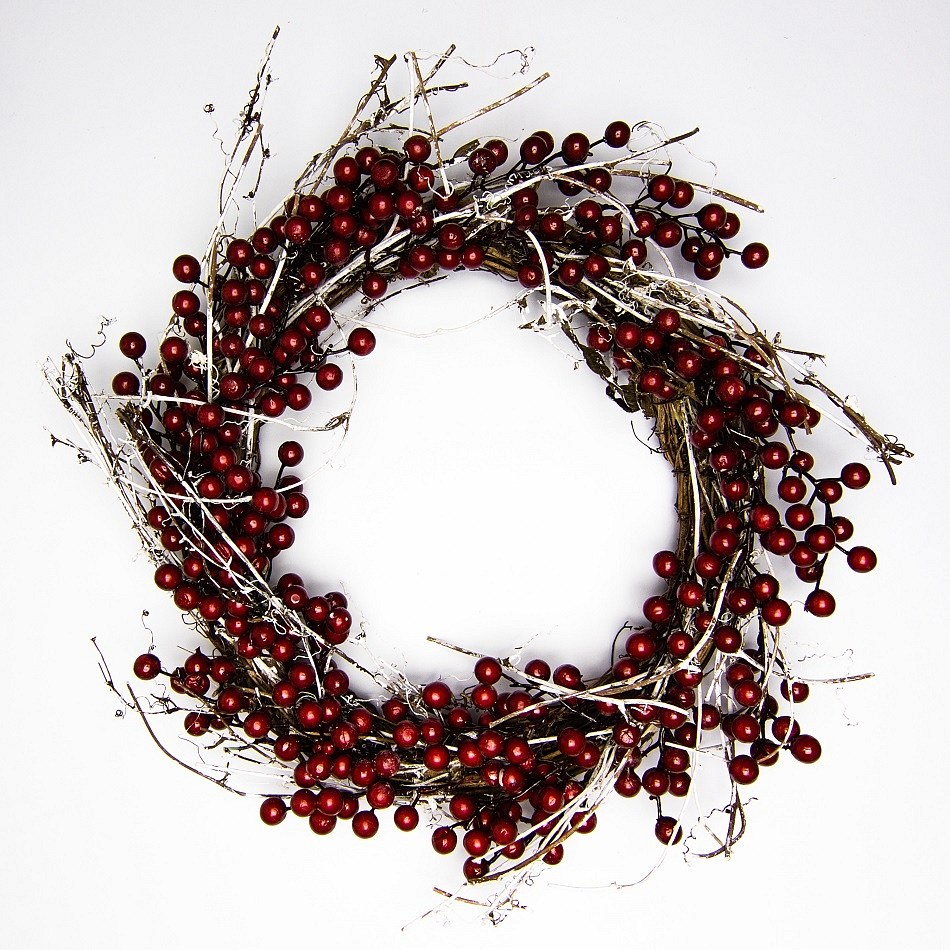 Christmas door wreath made of red berries, 40 cm, natural